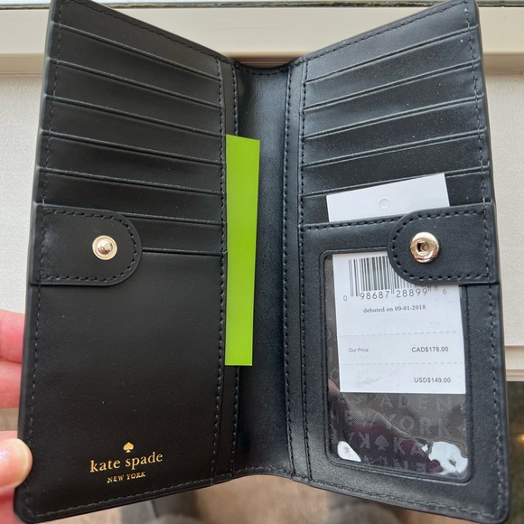 NEW!! KATE SPADE Leather Wallet! ♠️ - Picture 5 of 8